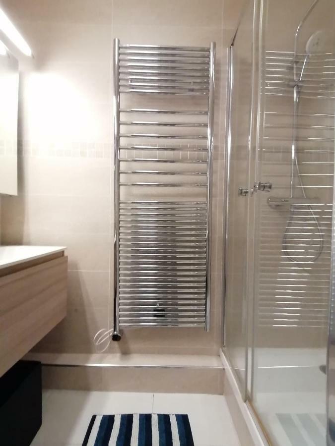 Beautiful T4 Appartement 8 Personnes Proche Disney Parking Prive Bussy-Saint-Georges Zewnętrze zdjęcie